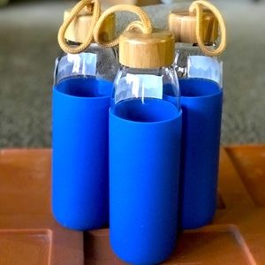 Glass/silicone water bottles